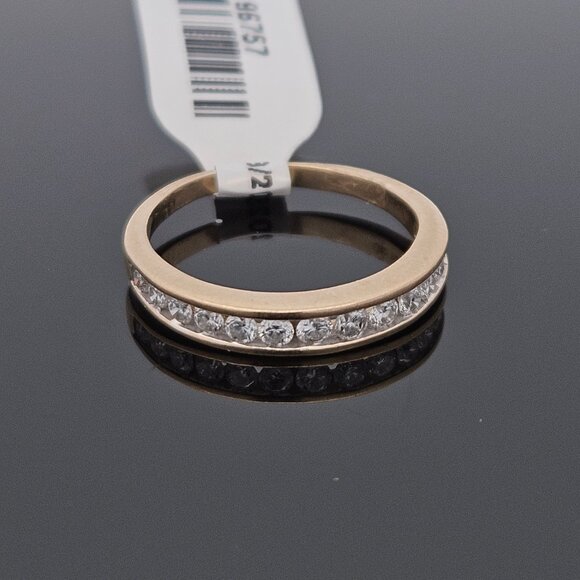 10K Yellow Gold 1/2TCW Diamond Channel Set Band Wedding Ring Size 7.25 - Picture 13 of 15